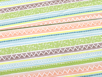 Patchworkstoff - Baumwolle Stoff - Snow Day Stripes, bunt gestreifter Stoff aus 100% Baumwolle für kreative Projekte.