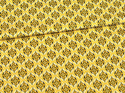 Patchworkstoff - Baumwolle Stoff - Sundace, gelb mit elegantem Muster in Gelbtönen, ideal für kreative Nähprojekte.