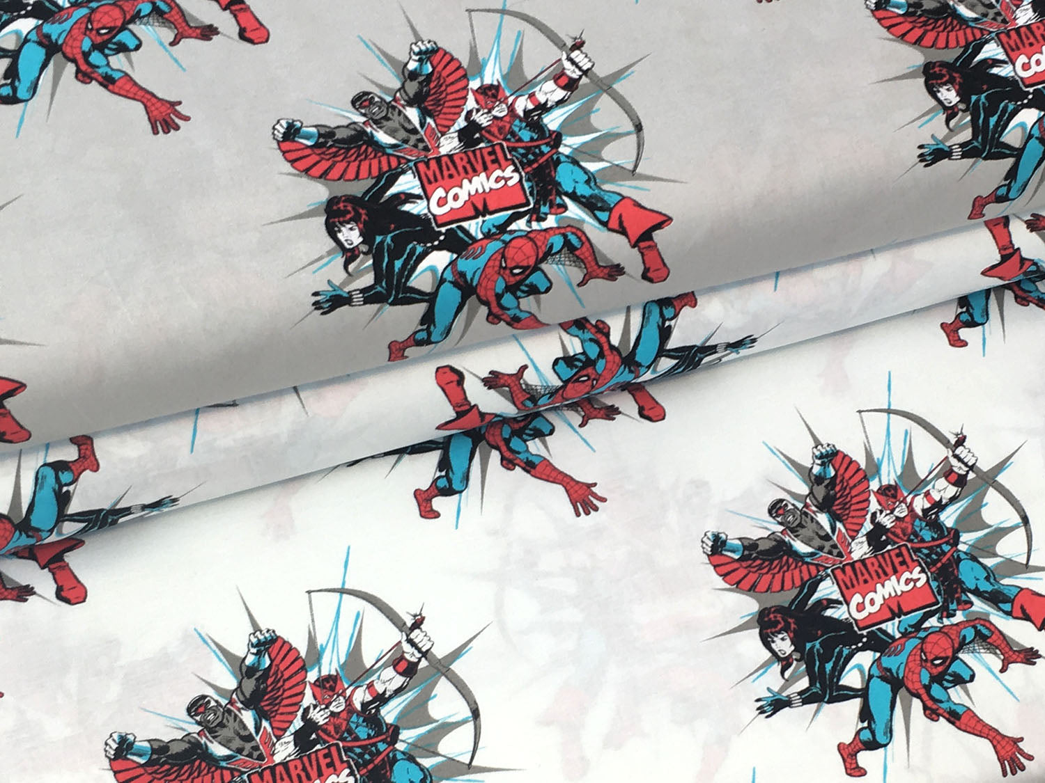 stoff-baumwolle-patchwork-marvel-comics-burst-serie