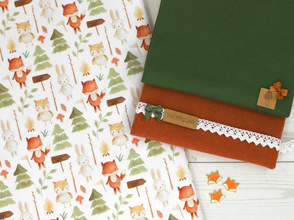 stoff-french-terry-sommersweat-kleine-waldtiere-waldfreunde-fuchs-hase-eule-wald-pilz-kombi