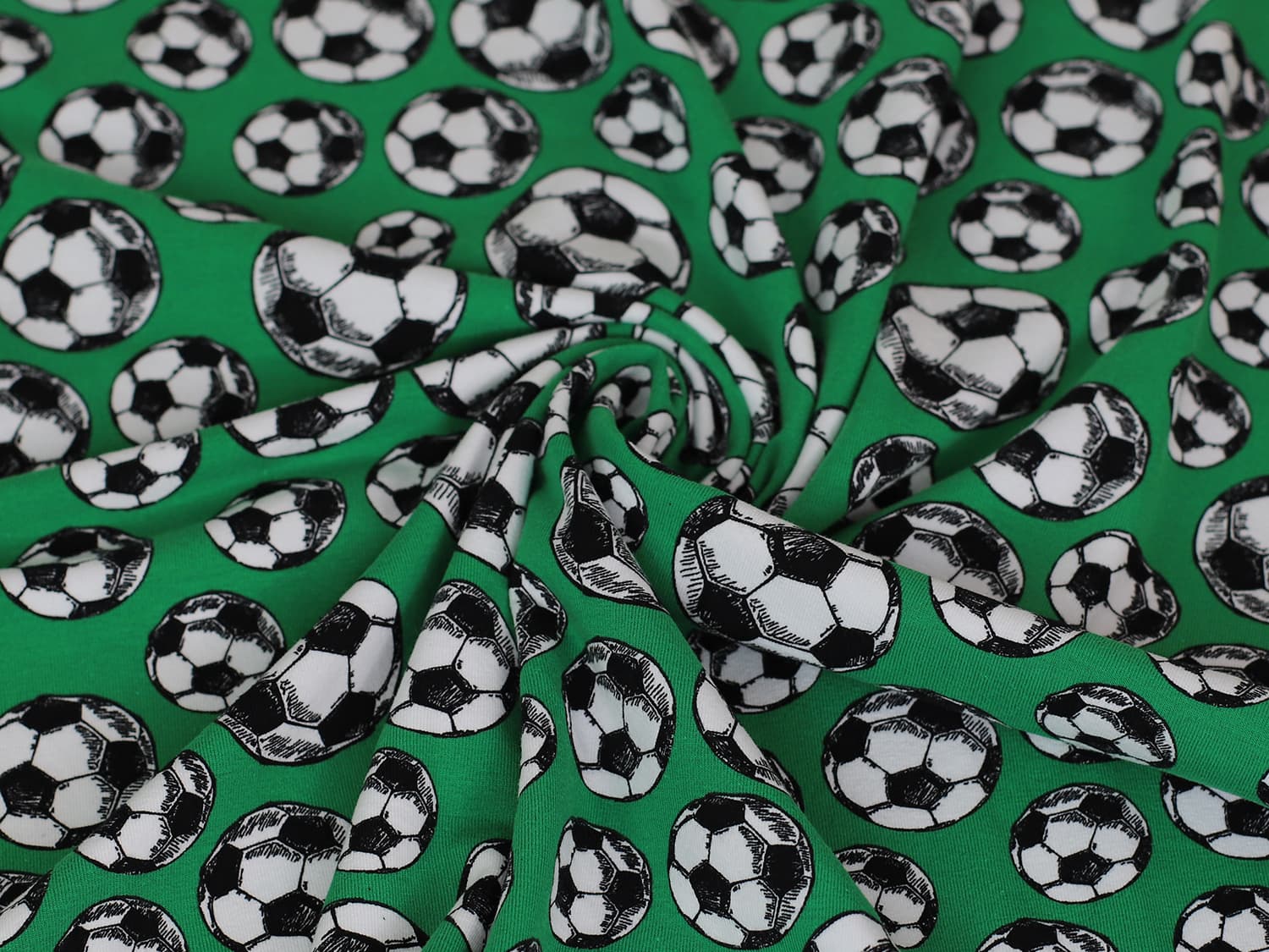 stoff-jersey-baumwolle-baumwolljersey-ball-fussball-gruen