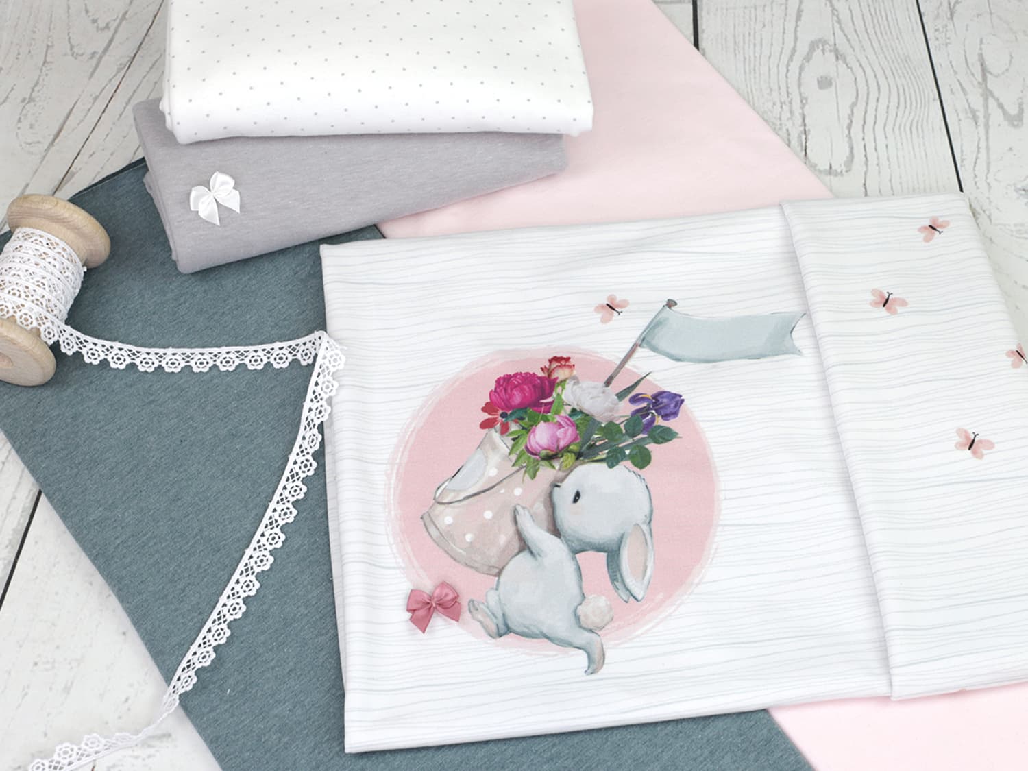 stoff-jersey-baumwolle-baumwolljersey-fruehling-sommer-panel-ostern-hase-mit-korb-scribble-streifen-schmetterling-4