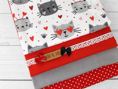 stoff-jersey-baumwolle-baumwolljersey-kathi-kunterbunt-katzen-liebe-valentinstag-herzen-grau-rot-3