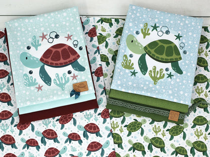 stoff-jersey-baumwolle-baumwolljersey-kathi-kunterbunt-kleine-schildkroete-tier-gruen-blubberblasen-algen-serie