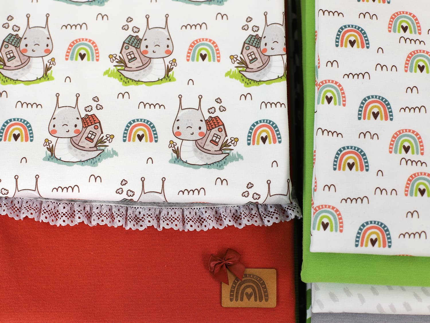 stoff-jersey-baumwolle-baumwolljersey-kathi-kunterbunt-kleine-schnecke-serie-stoffe-1