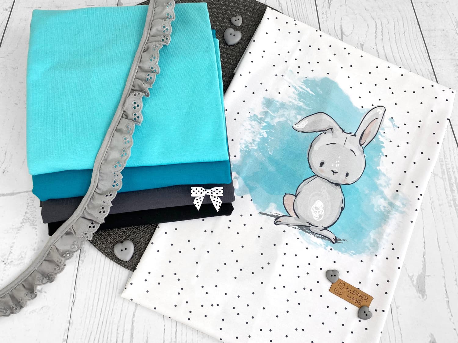 stoff-jersey-baumwolle-baumwolljersey-kathi-kunterbunt-panel-ostern-hase-kleiner-hase-bunny-grau-aqua-tupfen-punkte-2