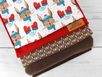 stoff-jersey-baumwolle-baumwolljersey-kathi-kunterbunt-weihnachten-hase-mit-muetze-handschuhe-herz-tupfen-braun-rot-petrol-kombistoffe