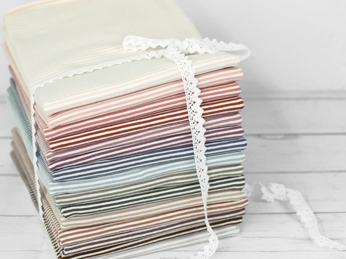 stoff-jersey-baumwolle-baumwolljersey-streifen-ringel-gestreift-meterware-weiss-farbig-verschiedene-farben