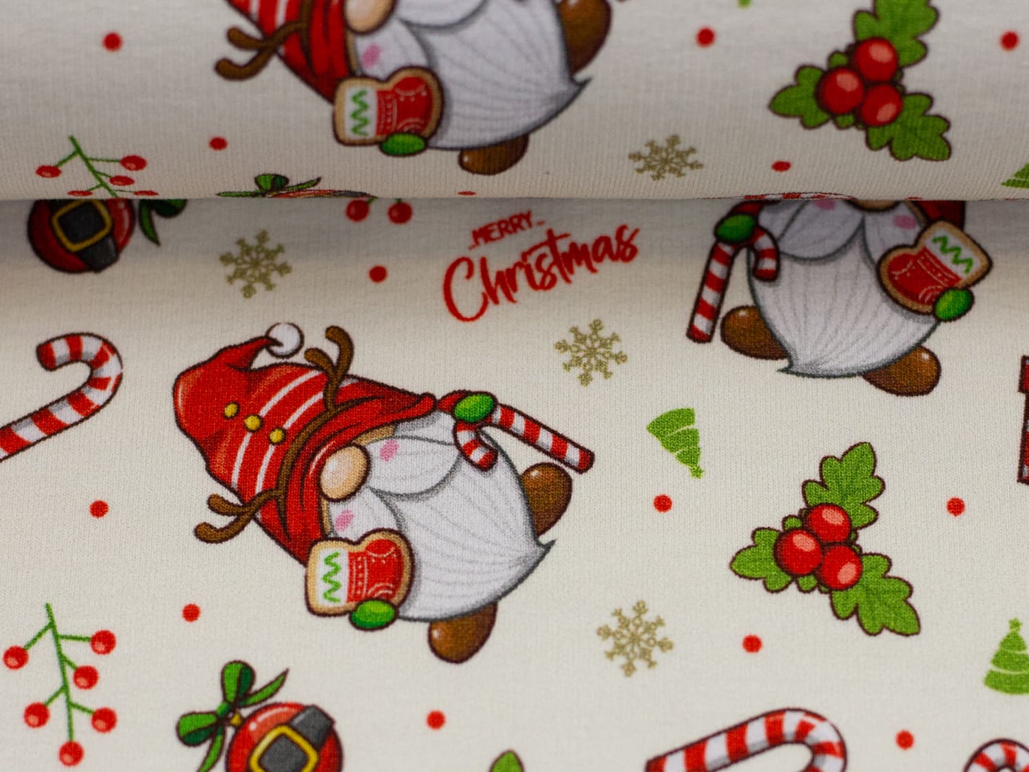 stoff-sweat-angeraut-swafing-sommersweat-holly-wichtel-merry-christmas-creme-2
