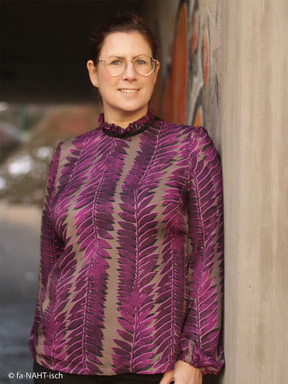 stoff-viskose-webware-swafing-thorsten-berger-woodland-blaetter-schlamm-lilapink-naehbeispiel