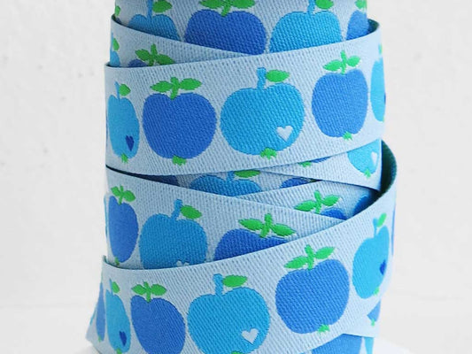 webband-band-zierband-borte-by-graziel-apfel-farbenmix-blau-2
