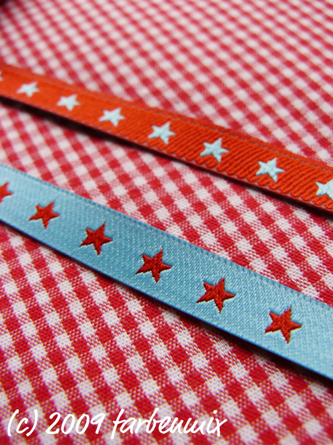 webband-band-zierband-borte-farbenmix-sternchen-stern-rot-hellblau