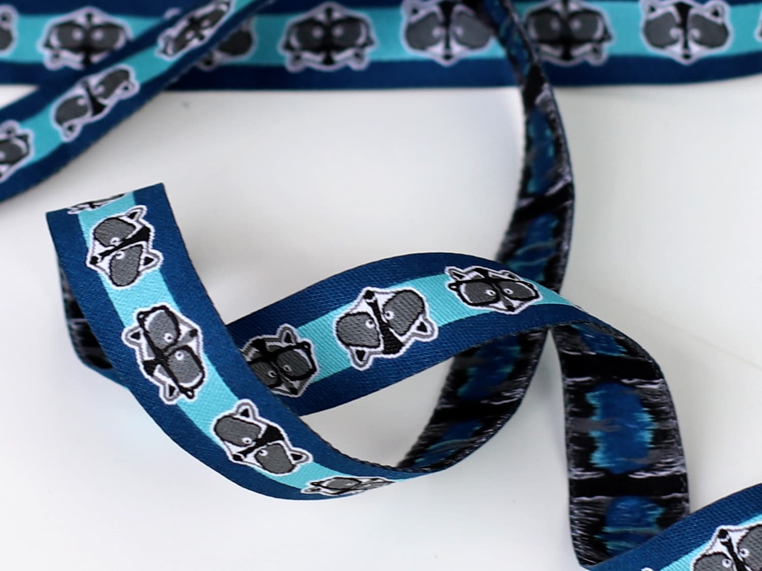 webband-farbenmix-cool-claus-blau-2